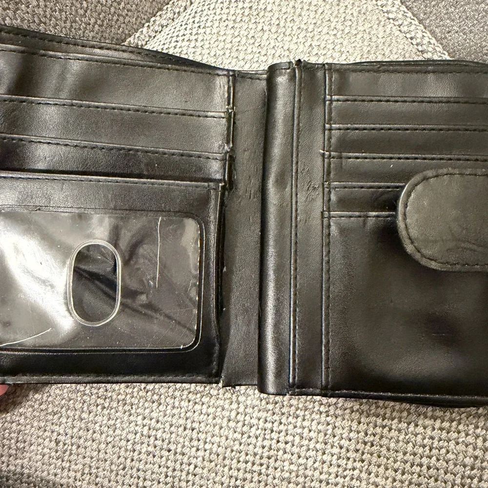 Buxton Black Leather Wallet
